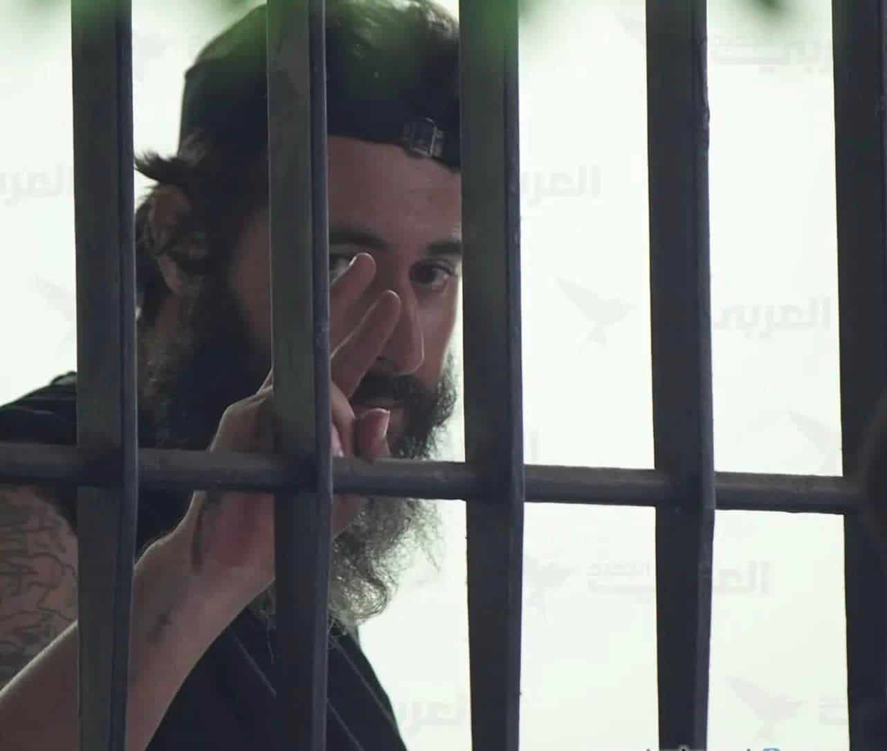 Bassam al-Sheikh Hussein arrêté, sa famille et une grande partie de la population proteste