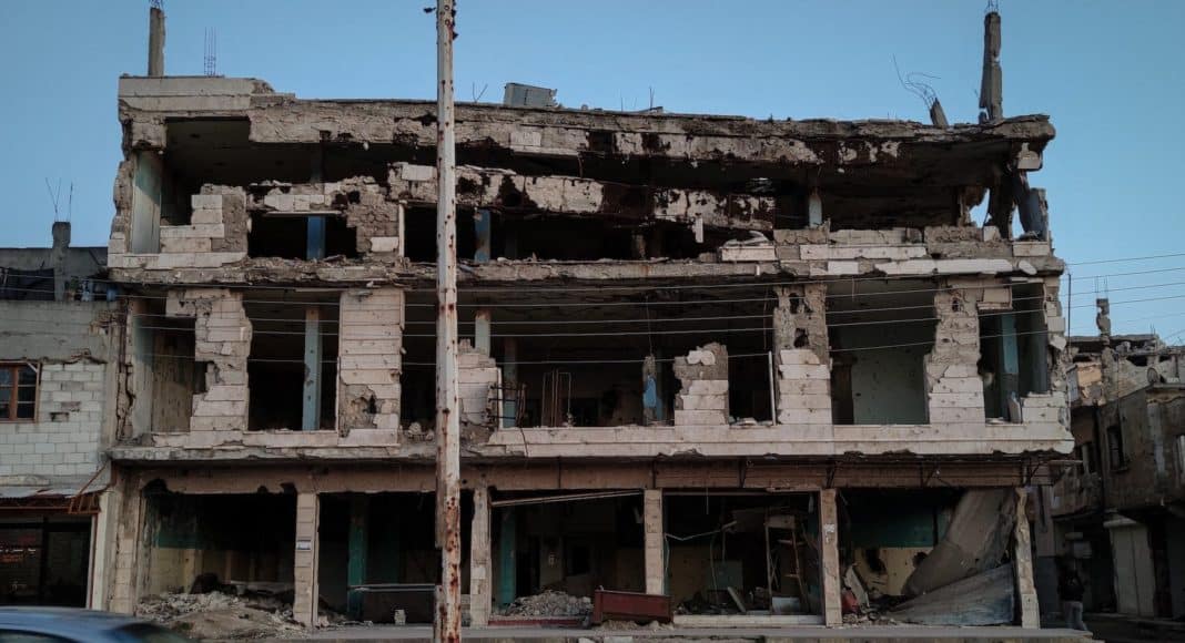 destroyed building during a war