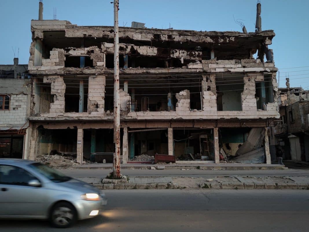 destroyed building during a war