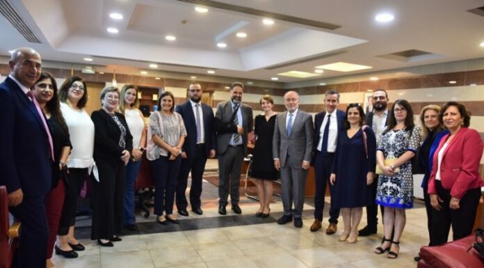 Signature de l'accord de partenariat pour le déploiement au Liban de l'Initiative francophone pour la formation à distance des maîtres (IFADEM)