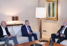 Mikati, Saniora et Salam dénoncent le blocage institutionnel au Liban