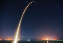 rocket launch liftoff long exposure