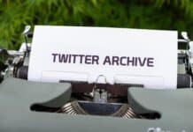 Twitter 2.0 : le populisme assumé d’Elon Musk a bond paper with print on a typewriter