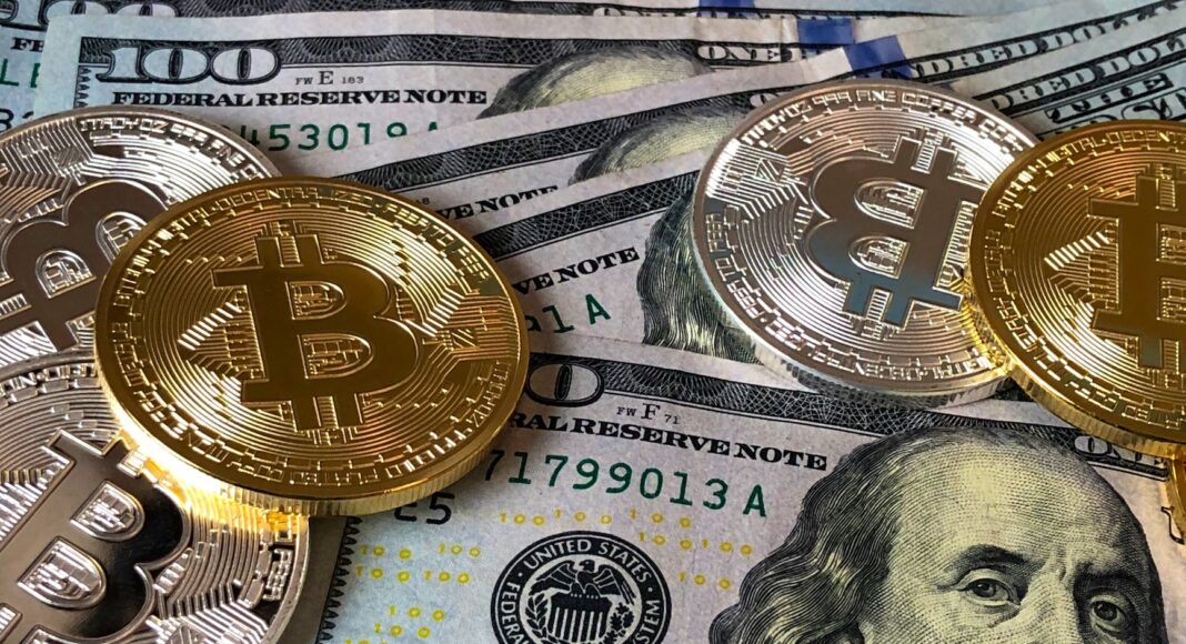 bitcoins and u s dollar bills