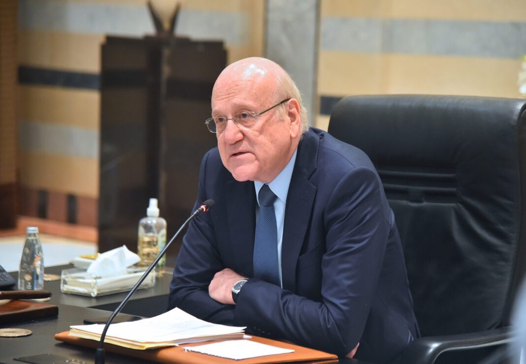 Najib Mikati appelle au retour des réfugiés syriens après la transition politique en Syrie