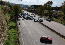 Liban/Crise: des routes coupées pour protester contre la détérioration des conditions sociales et économiques