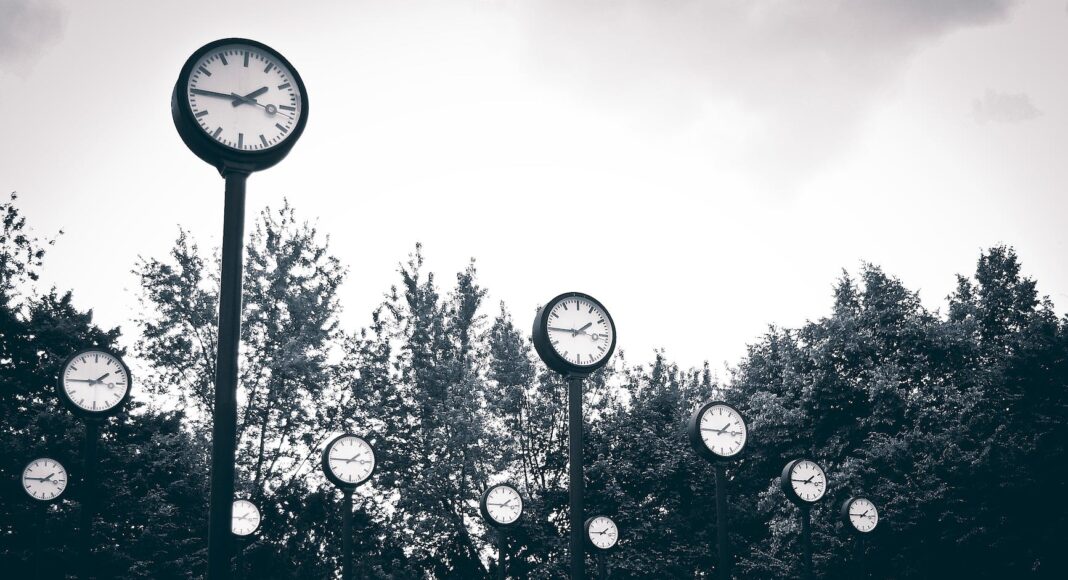 art city clock clock face