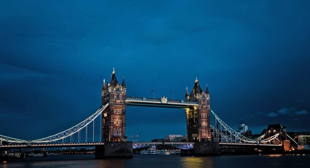 tower bridge