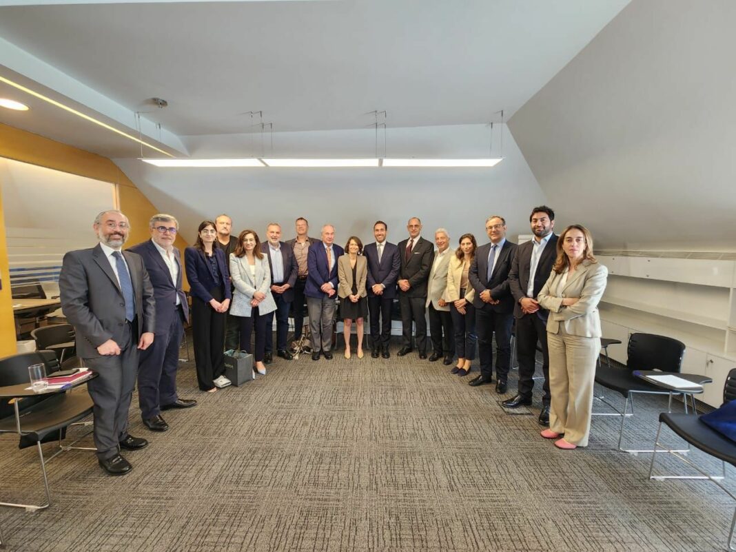 Le RDCL reçoit une délégation de la Banque Mondiale sur la feuille de route pour le développement des ports au Liban