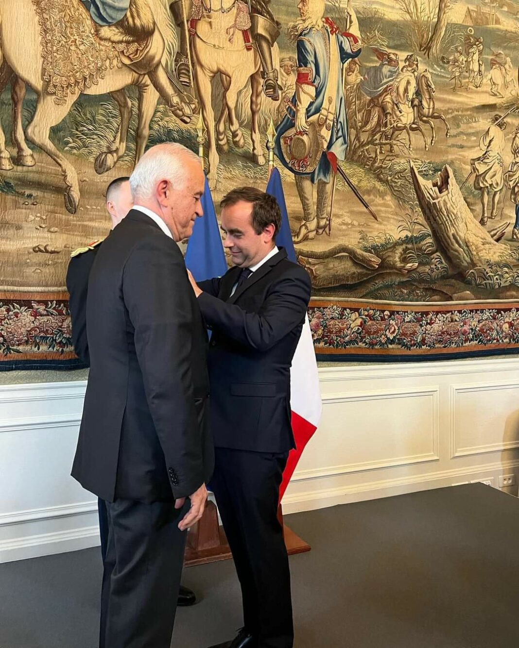 Officier de l’Ordre National du Mérite - Professeur Jean-Marc Ayoubi