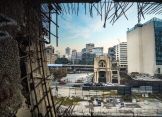 Tribune Libre : Le Proche-Orient entre guerre et paix concrete buildings in beirut