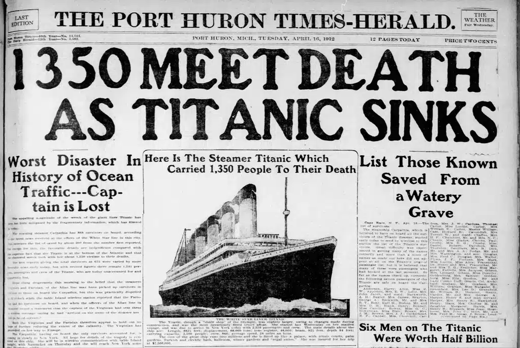 Announcing sinking Titanic