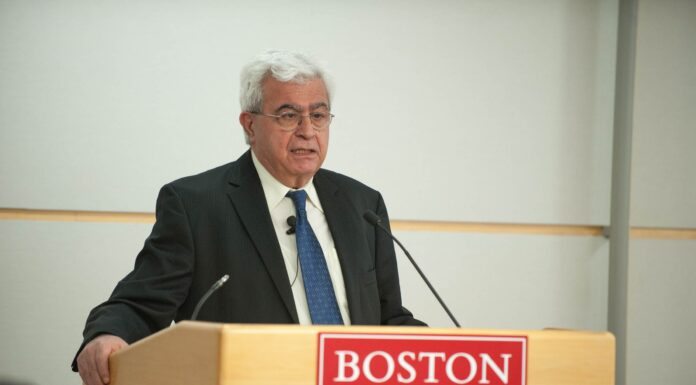 Elias Khoury, l'écrivain engagé, s'éteint à 76 ans, laissant derrière lui un héritage littéraire et intellectuel inestimable
