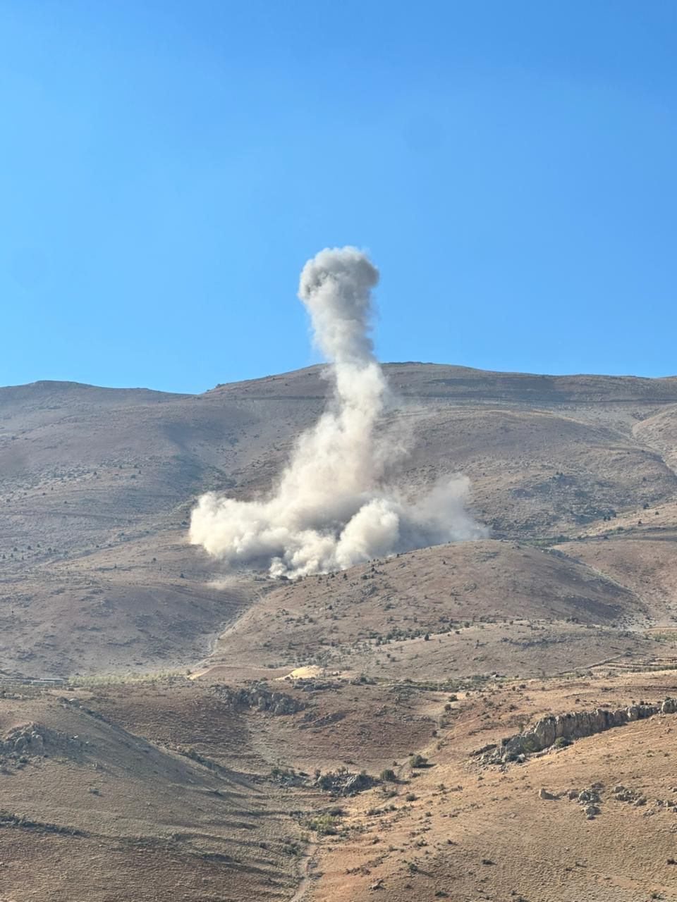 Nouvelles frappes aériennes israéliennes sur Hermel et Aynata al Arz