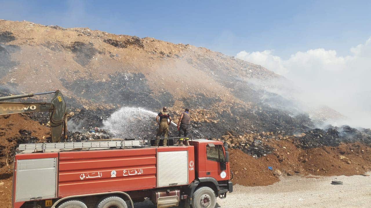 Incendie à Bourj Hammoud : après trois jours d’efforts, le feu est totalement éteint Incendie à Bourj Hammoud : après trois jours d'efforts, le feu est totalement éteint