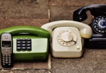 black rotary phone