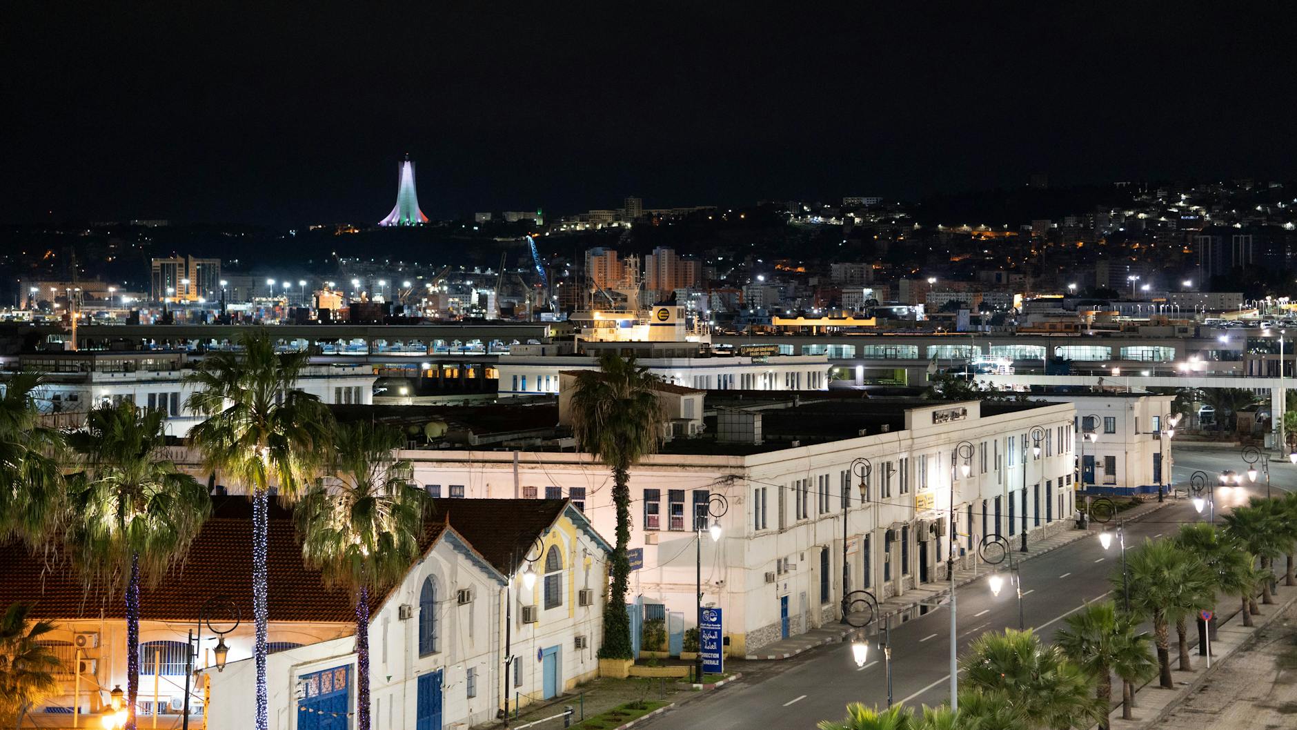 alger by night