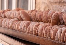 pita bread, pita, food