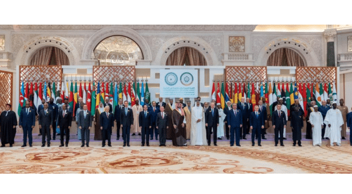 La déclaration du sommet arabo-islamique attribue à Israël la responsabilité de l'échec des négociations de cessez-le-feu au Liban et à Gaza