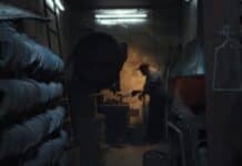 Vu du Liban : Une transition incertaine en Syrie A man is working in a dark room