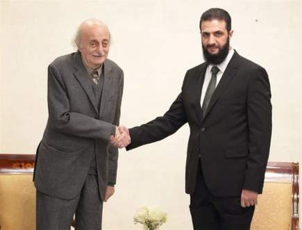 Walid Joumblatt accuse Israël d’exploiter les Druzes syriens pour diviser le Moyen-Orient