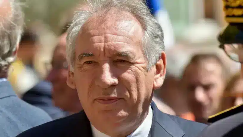 François Bayrou nommé Premier ministre en France
