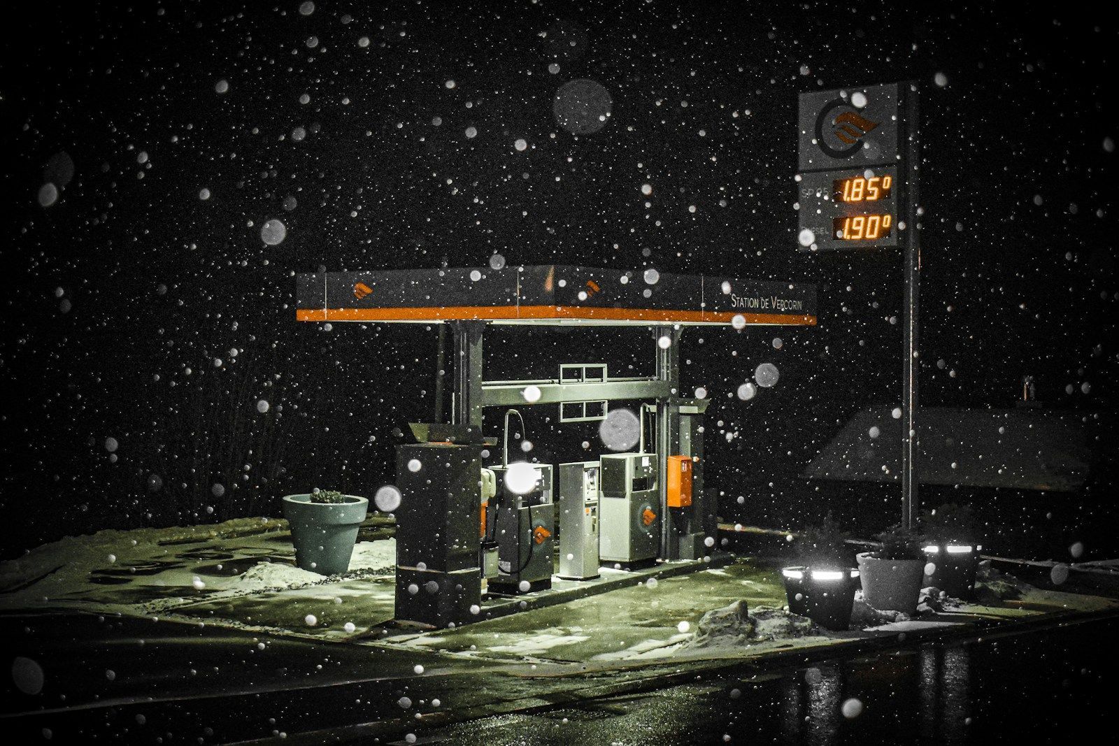 Vu du Liban: Le prix du pétrole et les politiques de l’OPEP a machine on the snow