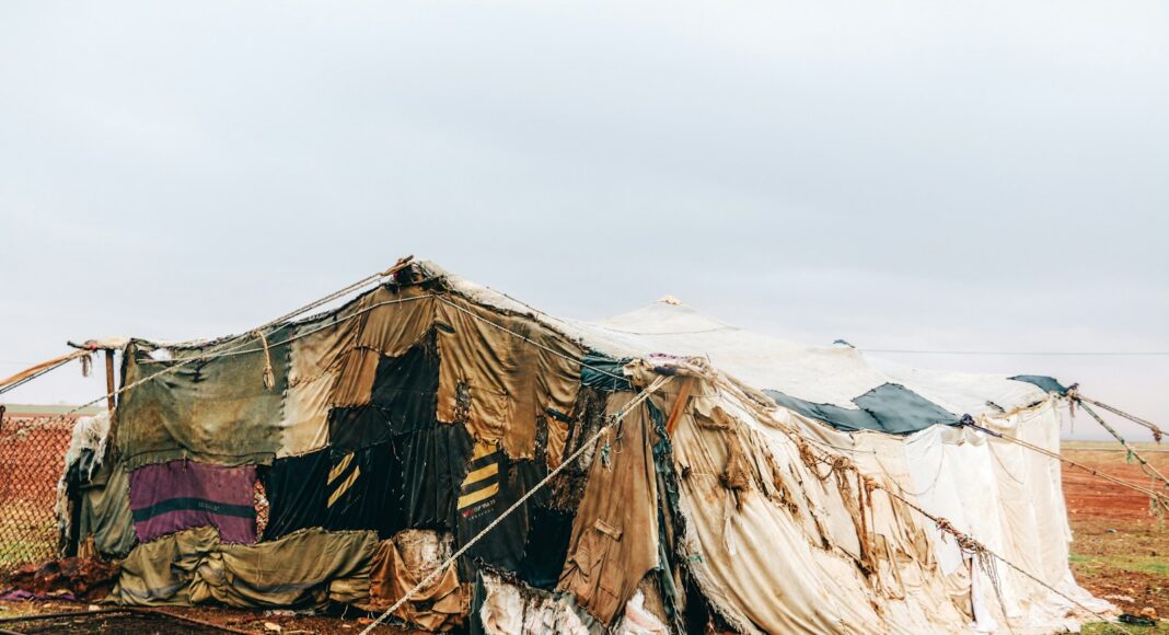A group of tents sitting in a field