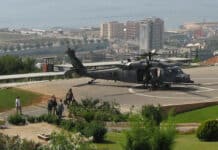 Valises diplomatiques iraniennes et hélicoptères américains, l’urgence d’un contrôle non sélectif de toutes les ingérences étrangères BEIRUT — U.S Air Force airmen load a U.S Air Force HH-60G Pave Hawk helicopter before take-off at the U.S. Embassy in here May 19, 2008. The Air Force's 56th Rescue Squadron and the U.S. Navy's Joint Maritime Ashore Support Team and Task Force 362 deployed to Royal Air Force Cyprus early last week to provide potential re-supply support to the U.S. Embassy in Beirut if requested. Date 19 May 2008 Source http://www.lakenheath.af.mil/news/story.asp?id=123099957 Author Department of Defense photo by Air Force Lt. Col. Neil Eisen