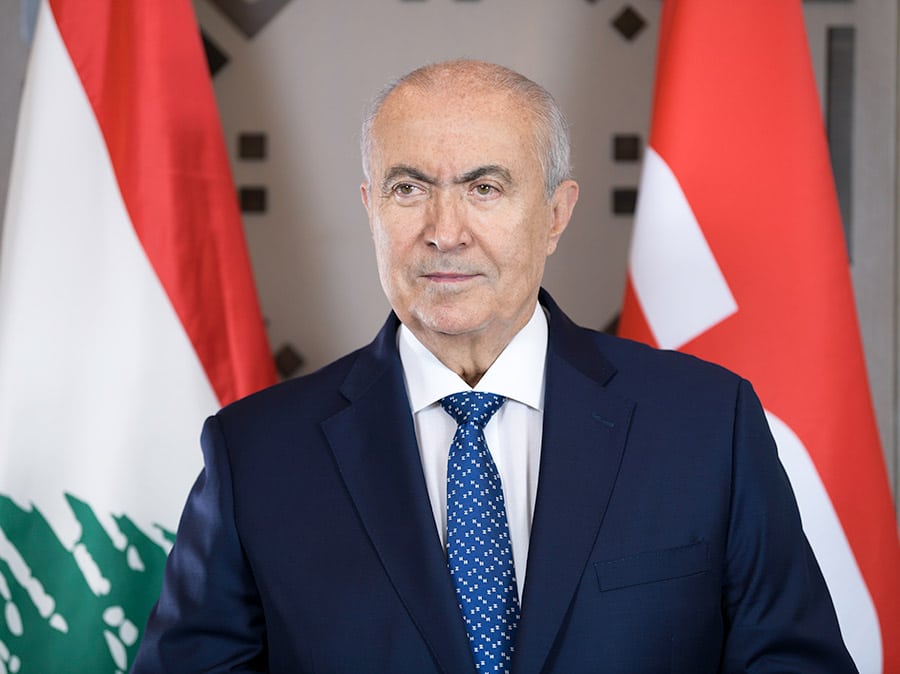 Les députés de l’opposition soutiennent Fouad Makhzoumi pour le poste de Premier ministre