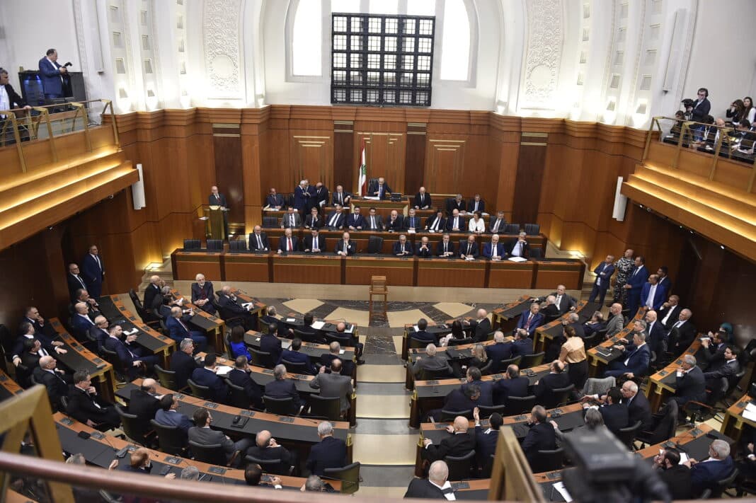 Liban: Joseph Aoun recueille 71 voix lors du premier tour, suspension de session de 2 heures