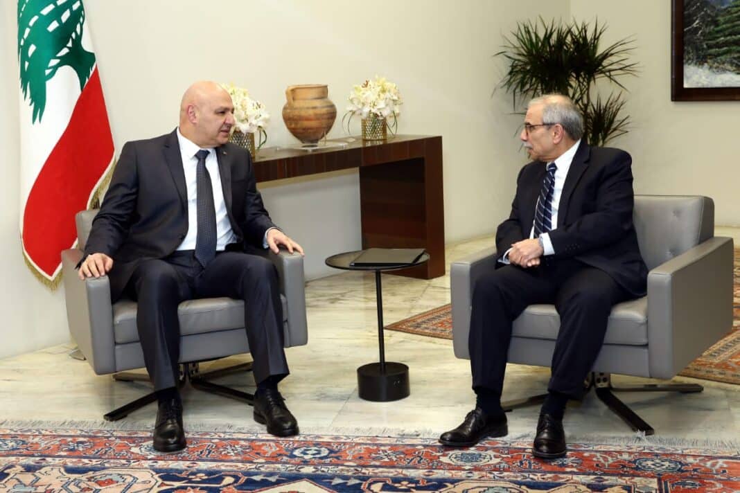 Joseph Aoun affirme la responsabilité de l&rsquo;armée libanaise sur la frontière et refuse toute présence israélienne après le 18 février