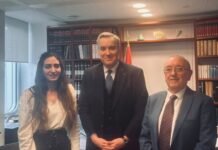 وفد من الجمعية الطبية اللبنانية الاوروبي (ELMS) يلتقي القائم بالاعمال اللبناني في باريس ورئيس البعثة اللبنانية في الاونيسكو للتأكيد على المساهمة في انجاح المبادرات التي تقوم بها الجمعية