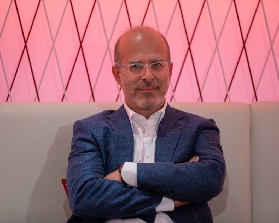 Qui est Fadi Makki, ministre du Développement administratif