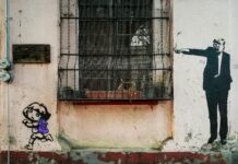 Trump et Gaza : ultimatum explosif et pourparlers inédits avec le Hamas black metal window grill on white concrete wall