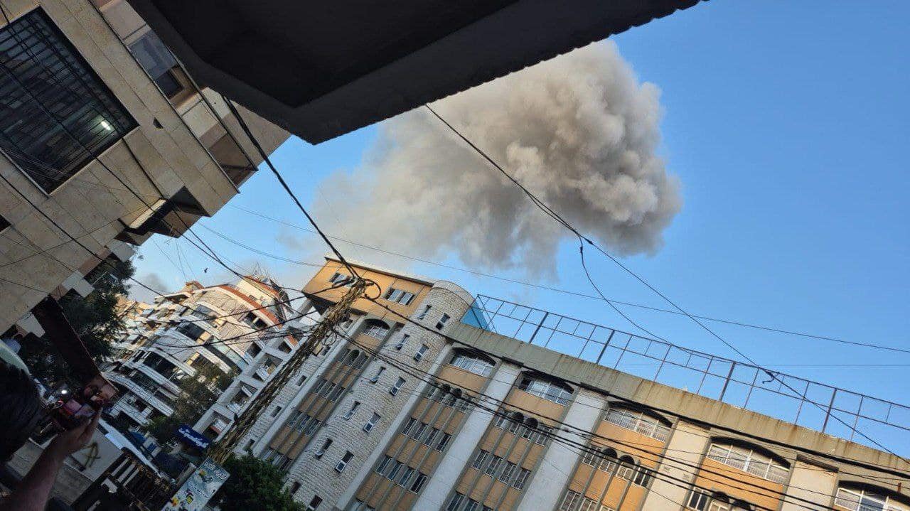 Beyrouth sous tension : bombardement israélien, gouvernance en crise et diplomatie à l’épreuve