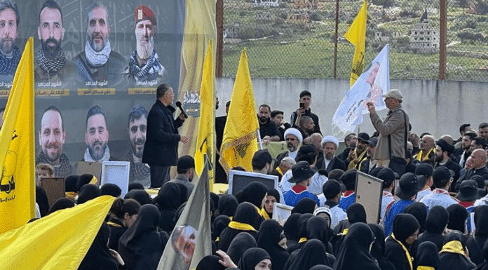 Funérailles à Adeisseh : Ali Fayyad met en garde contre les menaces israéliennes