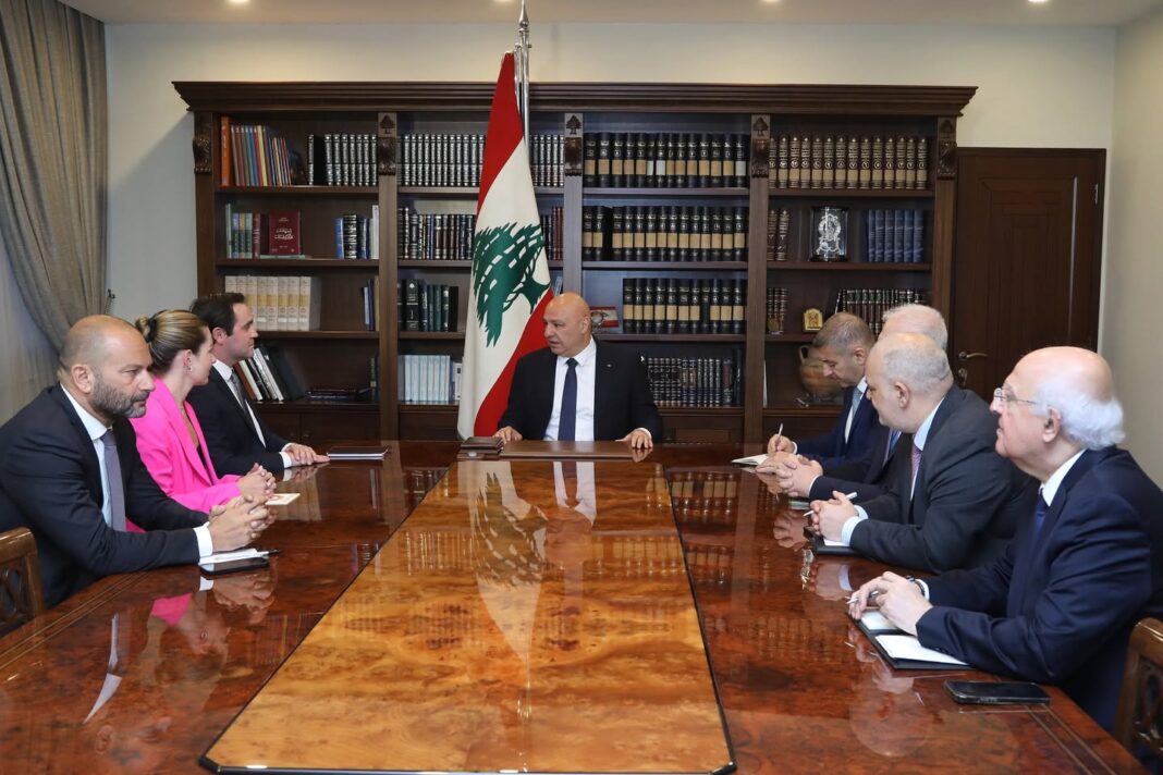 Le Liban en pourparlers pour rejoindre le réseau Starlink