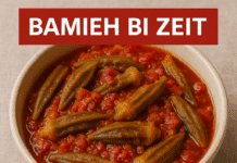 Bamieh bi Zeit: Un trésor estival oublié, où le gombo prend vie dans une sauce tomate parfumée