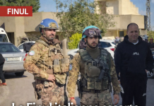 Sud du Liban : Arrivée d’une force du contingent italien de la Finul sur la place de l’église d’Alma al-Shaab pour escorter les habitants en partance Sud du Liban : Arrivée d’une force du contingent italien de la Finul sur la place de l’église d’Alma al-Shaab pour escorter les habitants en partance