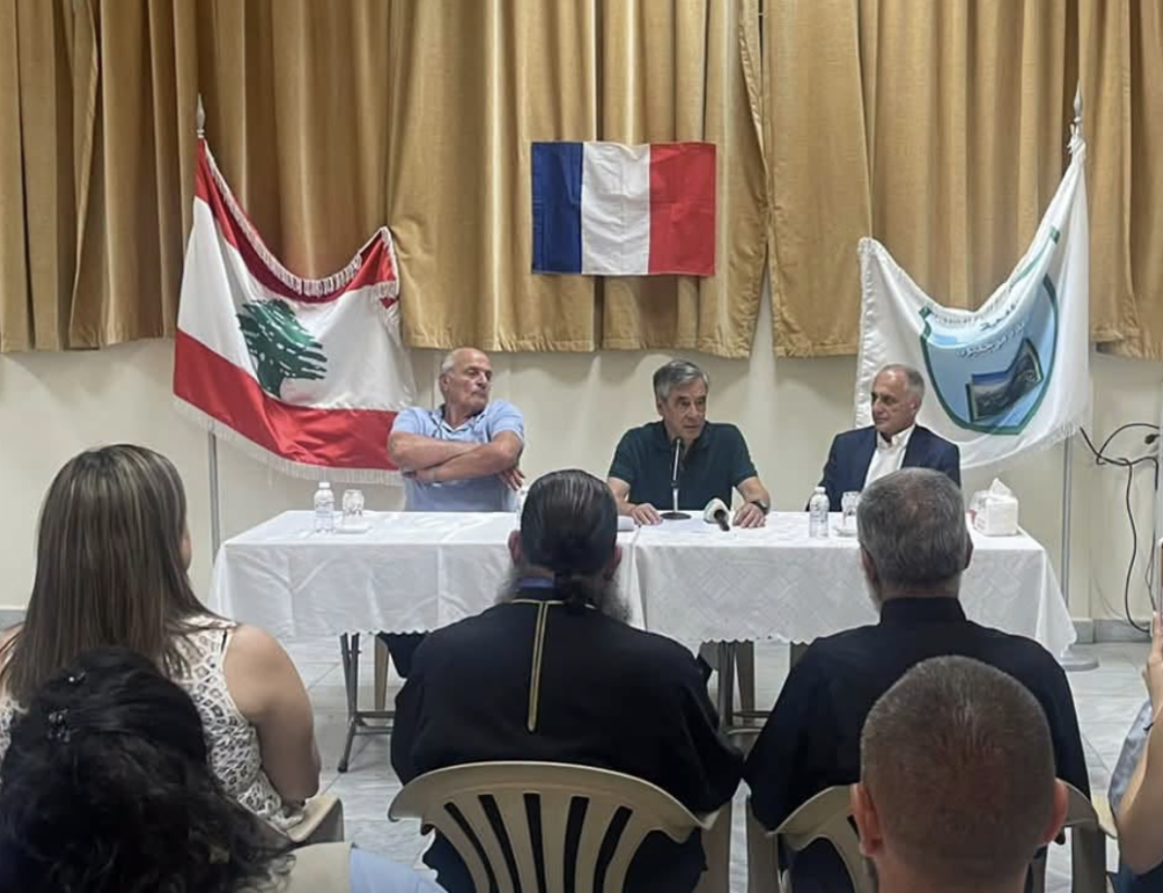 Le 14 juillet au Sud-Liban : François Fillon témoigne de son soutien aux villages frontaliers, une tournée organisée par le Dr. Fouad Abou Nader, président de l’ONG Nawraj